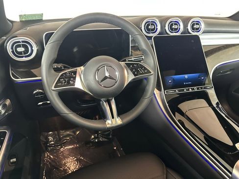 Certified 2026 Mercedes-Benz GLC 300 image 25