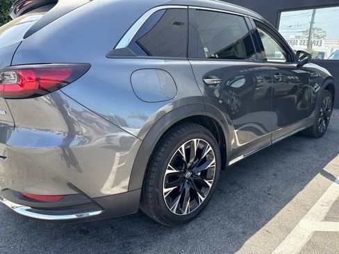 Used 2024 MAZDA CX-90 Plug-In Hybrid w/ Premium Pkg AWD/4WD image 8