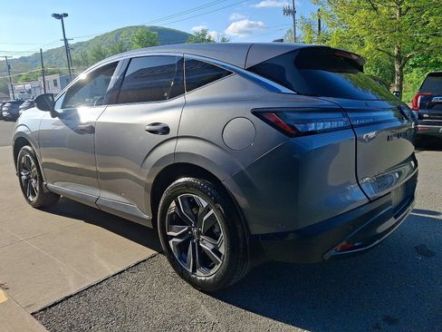 Used 2025 Nissan Murano SL w/ Cargo Package AWD/4WD image 4