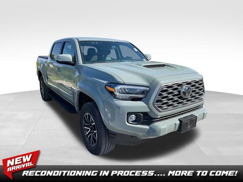 Certified 2023 Toyota Tacoma TRD Sport w/ Technology Package AWD/4WD image 1