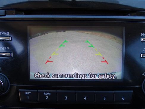 Used 2016 Nissan Rogue S image 20