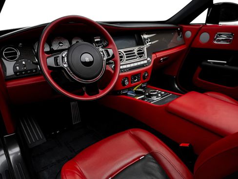 Used 2018 Rolls-Royce Dawn RWD image 31