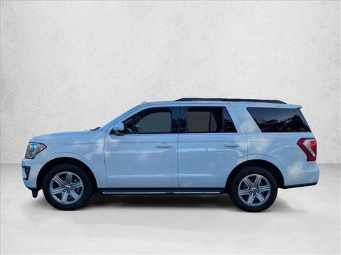Used 2020 Ford Expedition XLT w/ Equipment Group 202A RWD image 2