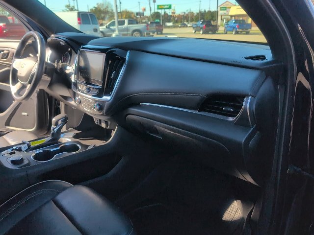 Used 2022 Chevrolet Traverse Premier w/ LPO, Floor Liner Package FWD image 46