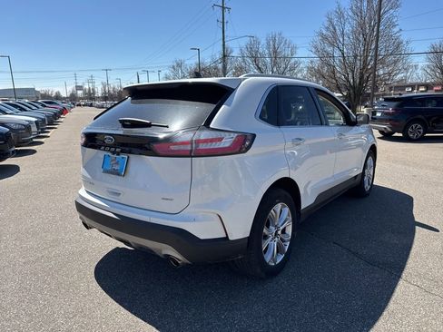 Used 2023 Ford Edge Titanium image 5