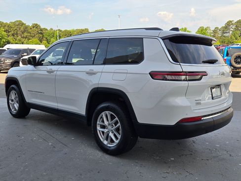 Used 2023 Jeep Grand Cherokee L Laredo w/ Luxury Tech Group I AWD/4WD image 5