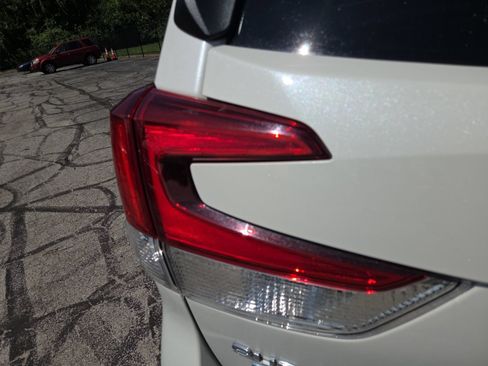 Used 2019 Subaru Forester Touring w/ Popular Package #3 AWD/4WD image 11