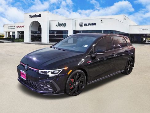 Used 2022 Volkswagen GTI SE image 3