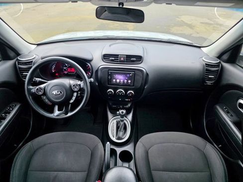 Used 2015 Kia Soul image 7