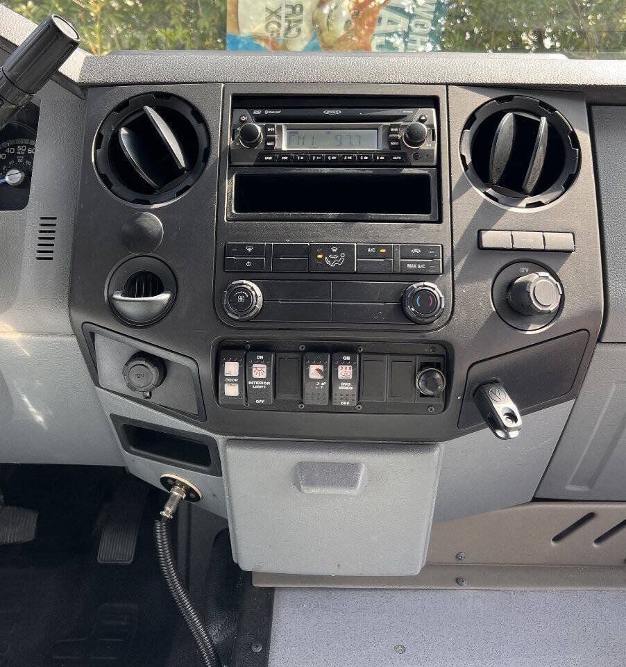 Used 2016 Ford F550 Luxury RWD image 20