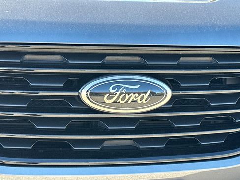 Used 2024 Ford Edge SE w/ Black Appearance Package AWD/4WD image 42
