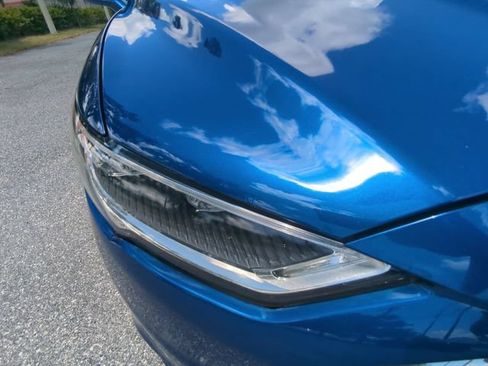 Used 2017 Ford Fusion Titanium FWD image 11