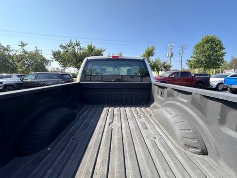 Used 2017 Ford F250 XL w/ Power Equipment Group AWD/4WD image 13