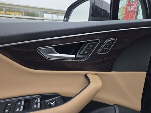 Used 2022 Audi Q7 2.0T Premium Plus w/ Premium Plus Package image 33