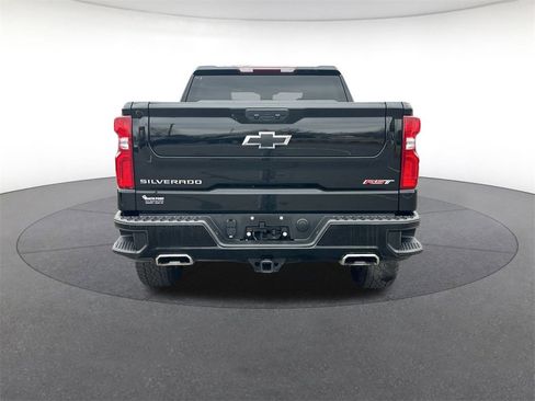 Used 2024 Chevrolet Silverado 1500 RST w/ Z71 Off-Road Package image 4