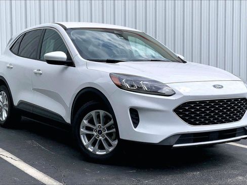 Used 2020 Ford Escape SE FWD image 31
