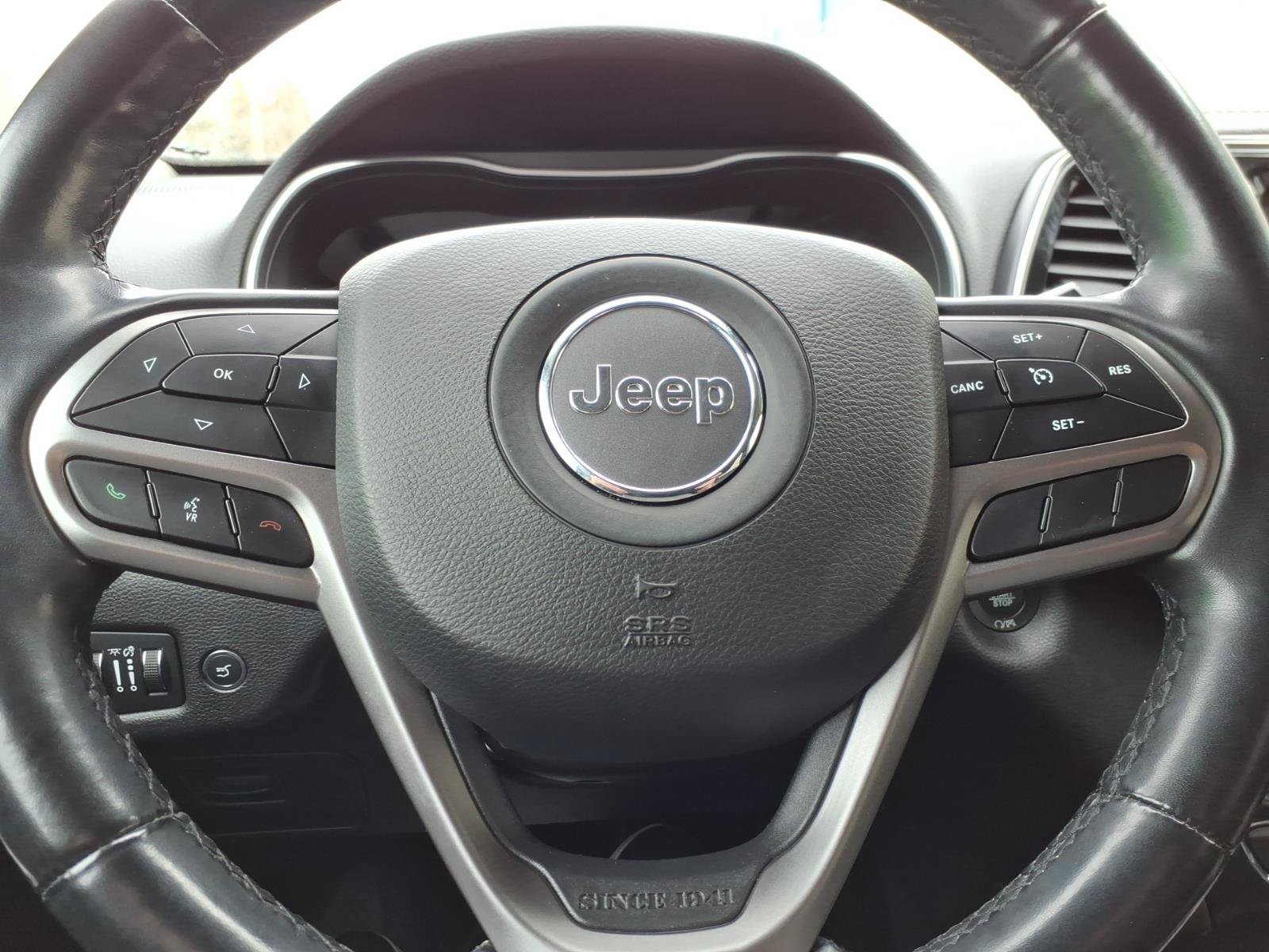 Used 2020 Jeep Cherokee Limited AWD/4WD image 21