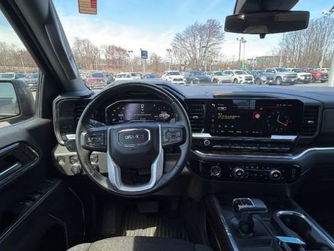 Certified 2024 GMC Sierra 1500 Elevation AWD/4WD image 18