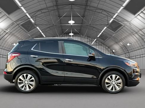 Used 2018 Buick Encore Preferred AWD/4WD image 8