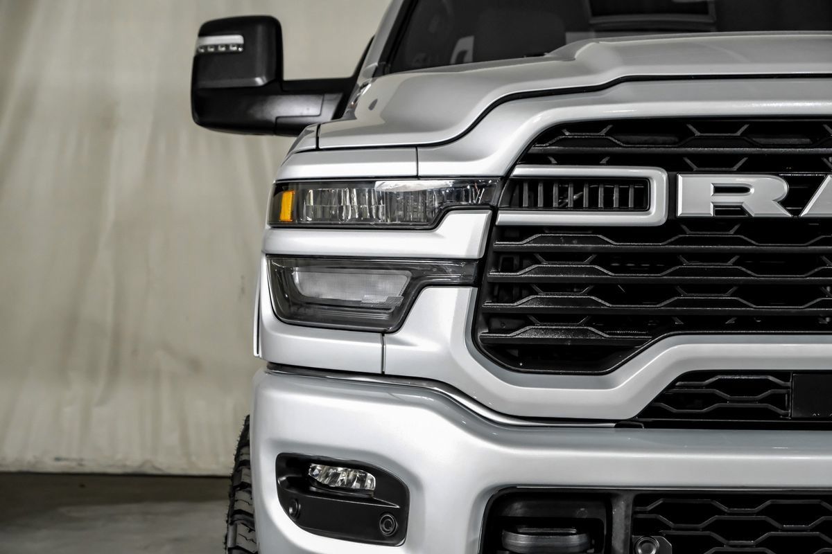 Used 2026 RAM 2500 Big Horn AWD/4WD image 39