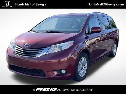 Used 2017 Toyota Sienna XLE Premium
