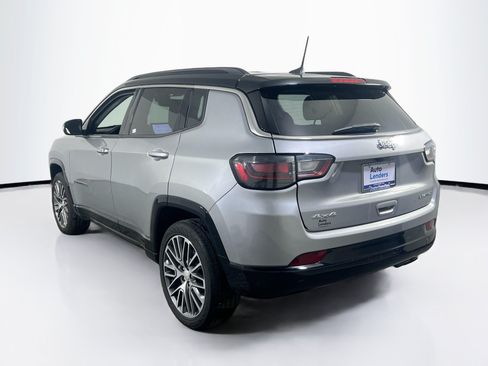 Used 2022 Jeep Compass Limited w/ Elite Group AWD/4WD image 7