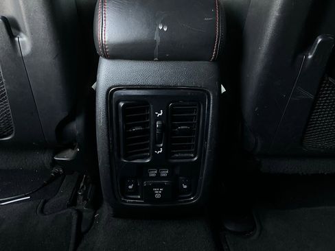 Used 2015 Dodge Durango R/T w/ Technology Group image 13