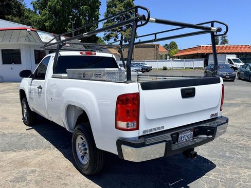 Used 2008 GMC Sierra 2500 W/T RWD image 4