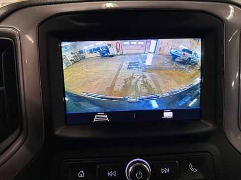 Used 2022 GMC Sierra 1500 Pro w/ Sierra Value Package AWD/4WD image 16