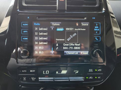 Used 2016 Toyota Prius Three Touring image 16