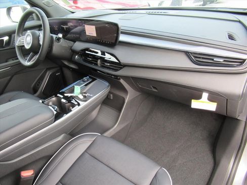 New 2026 Buick Enclave Preferred w/ Power Package image 10