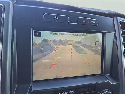 Used 2018 Ford F250 XLT w/ XLT Value Package image 13