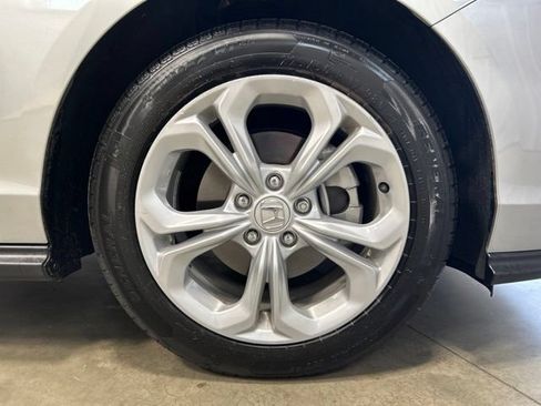 Certified 2024 Honda Accord LX image 12