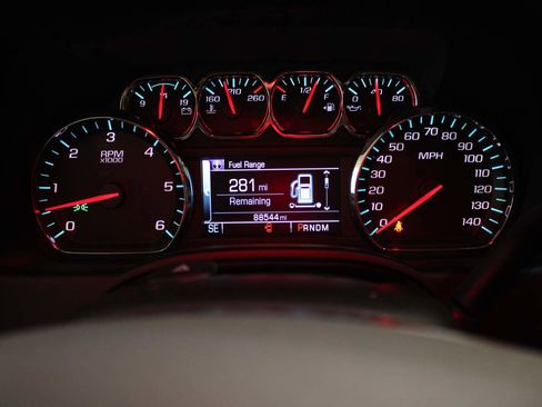 Used 2016 Chevrolet Tahoe LT w/ Luxury Package image 18