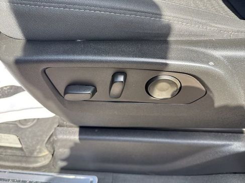 Used 2022 GMC Sierra 1500 Elevation image 27