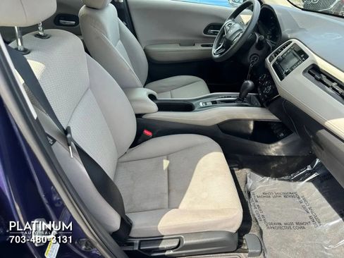 Used 2016 Honda HR-V LX image 14