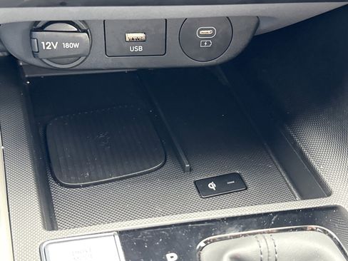 Certified 2025 Hyundai Elantra Sport image 25