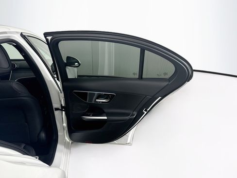 Used 2023 Mercedes-Benz C 300 Sedan image 32