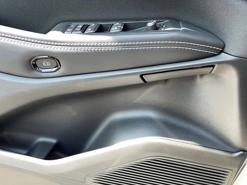 New 2026 Jeep Cherokee Laredo AWD/4WD image 19