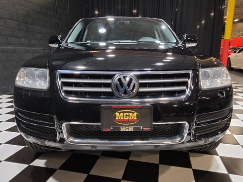 Used 2006 Volkswagen Touareg V8 AWD/4WD image 4