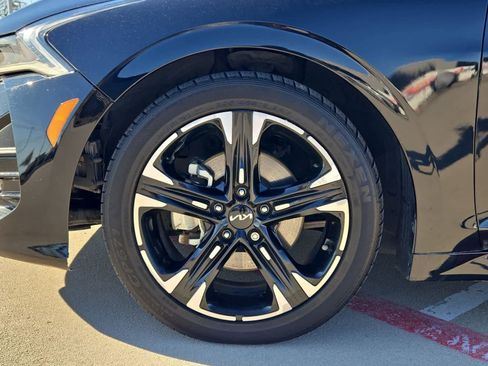 Used 2023 Kia K5 GT-Line image 11