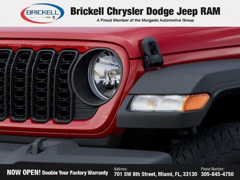 Used 2026 Jeep Gladiator Sport AWD/4WD image 11