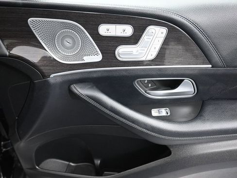 Used 2020 Mercedes-Benz GLE 580 4MATIC image 46