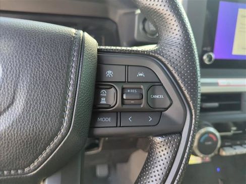 Used 2026 Toyota Tacoma SR5 AWD/4WD image 15