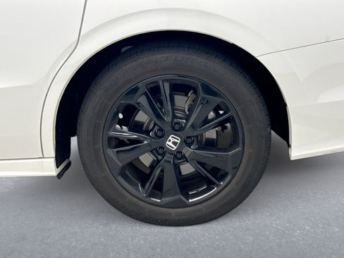 Used 2023 Honda Odyssey Sport image 13