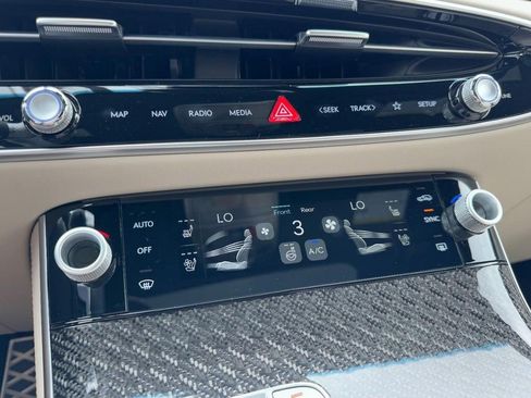 New 2026 Genesis GV70 3.5T Sport Prestige image 15