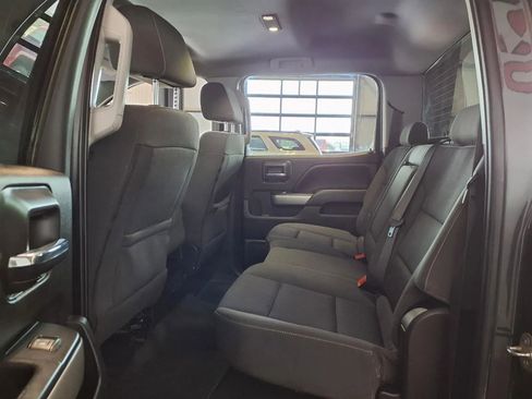 Used 2018 Chevrolet Silverado 1500 LT w/ All Star Edition image 13