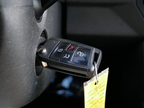 Used 2019 Volkswagen Jetta S image 26