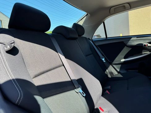 Used 2012 Toyota Corolla S FWD image 30
