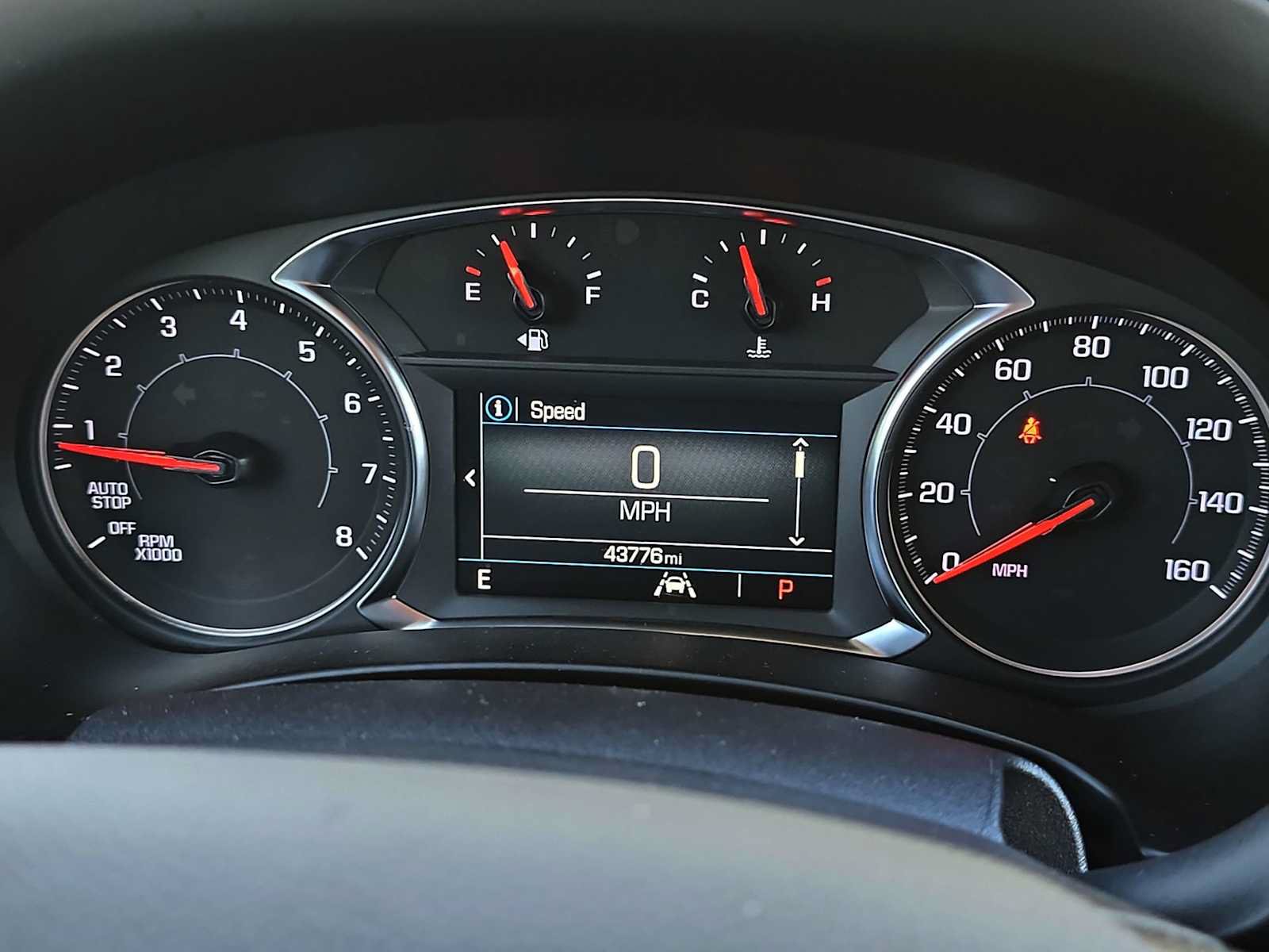 Used 2024 GMC Terrain SLE FWD image 16
